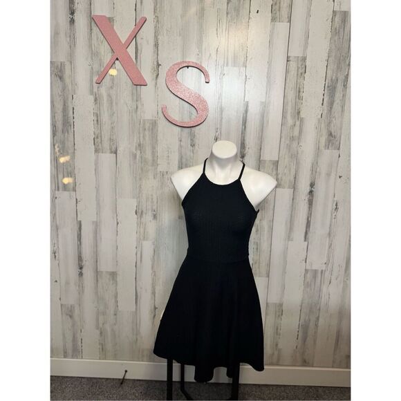 Mossimo black flare dress size XSmall - Picture 1 of 6